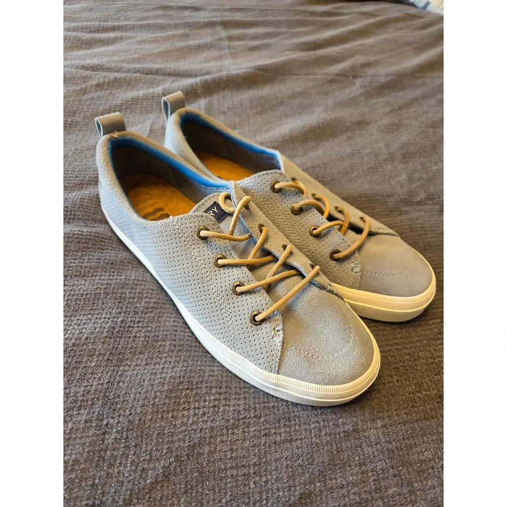 Sperry Crest Vibe Plushwave Sneaker W Blue Perforated Suede Boat Shoe Low Top‎